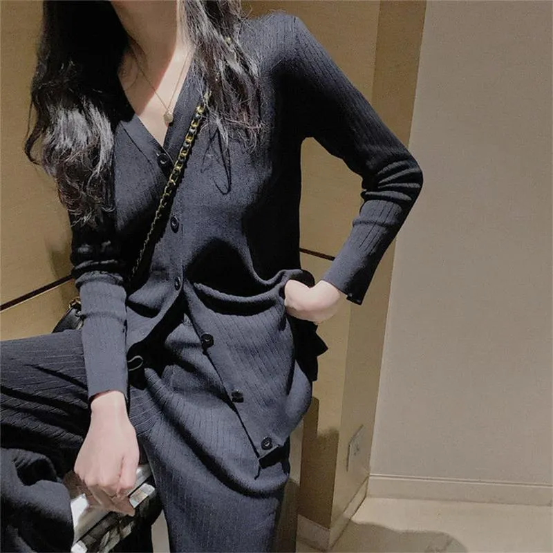 2021 Spring and Autumn Knitted Suit V-neck Cardigan Jacket   Casual Straight Wide Leg Pants Two-piece Female