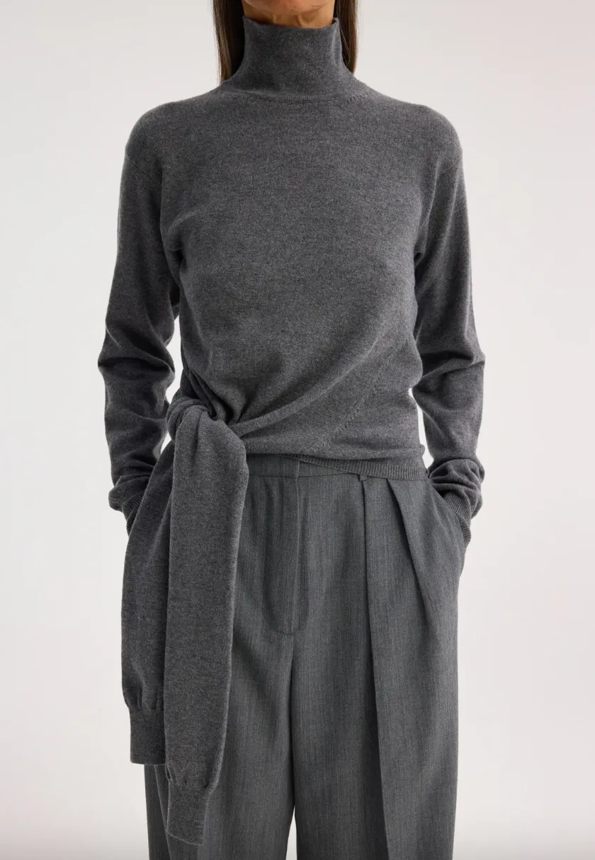 4-Sleeved Knotted Jumper