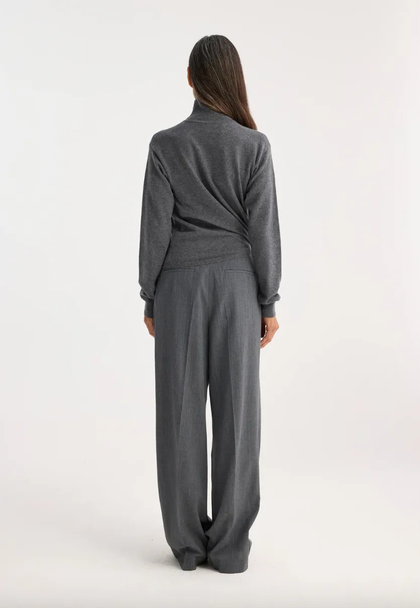 4-Sleeved Knotted Jumper