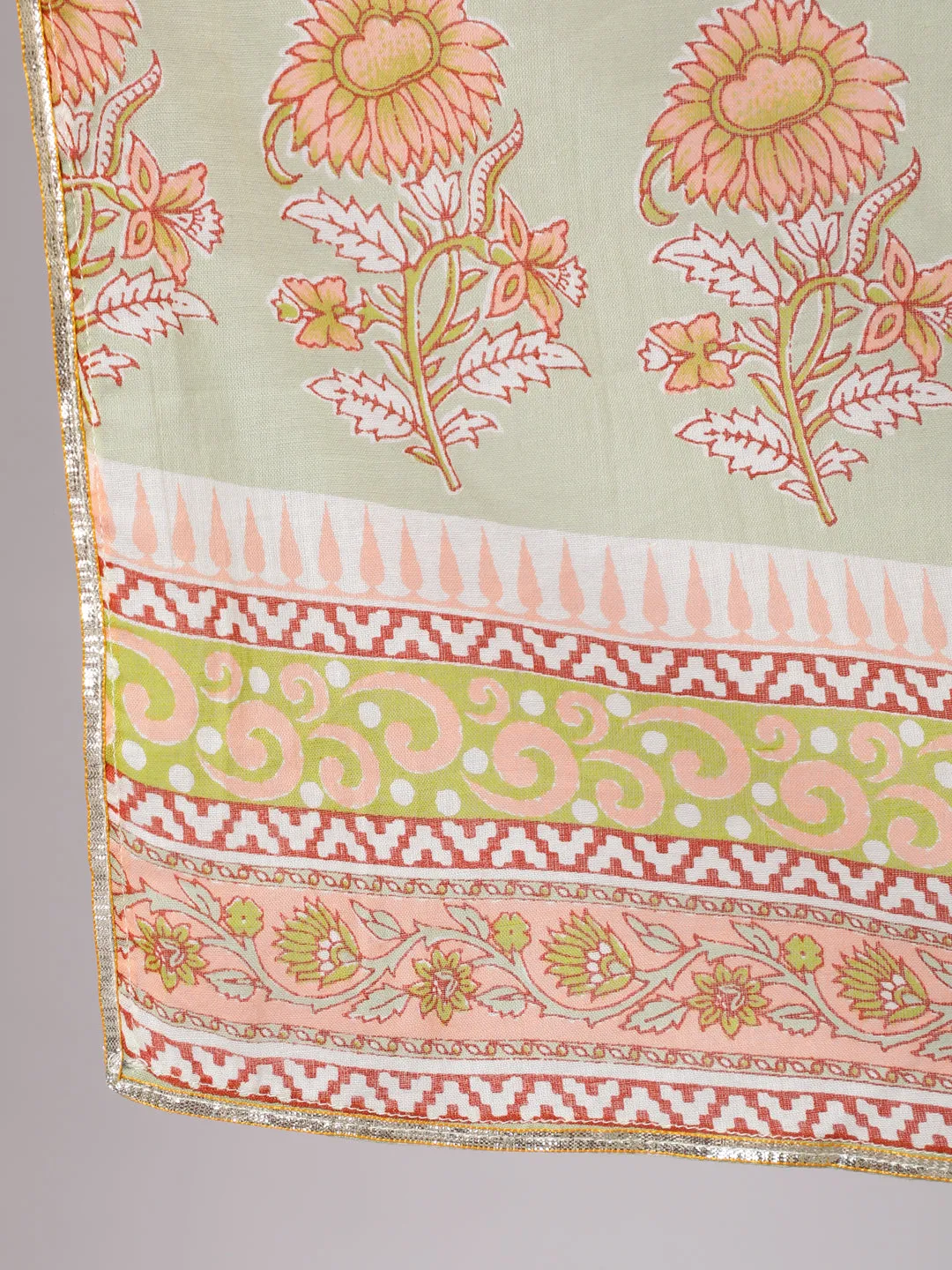 A Green Straight Ethnic Printed Gota Embellished Kurta With Printed Pants And Dupatta