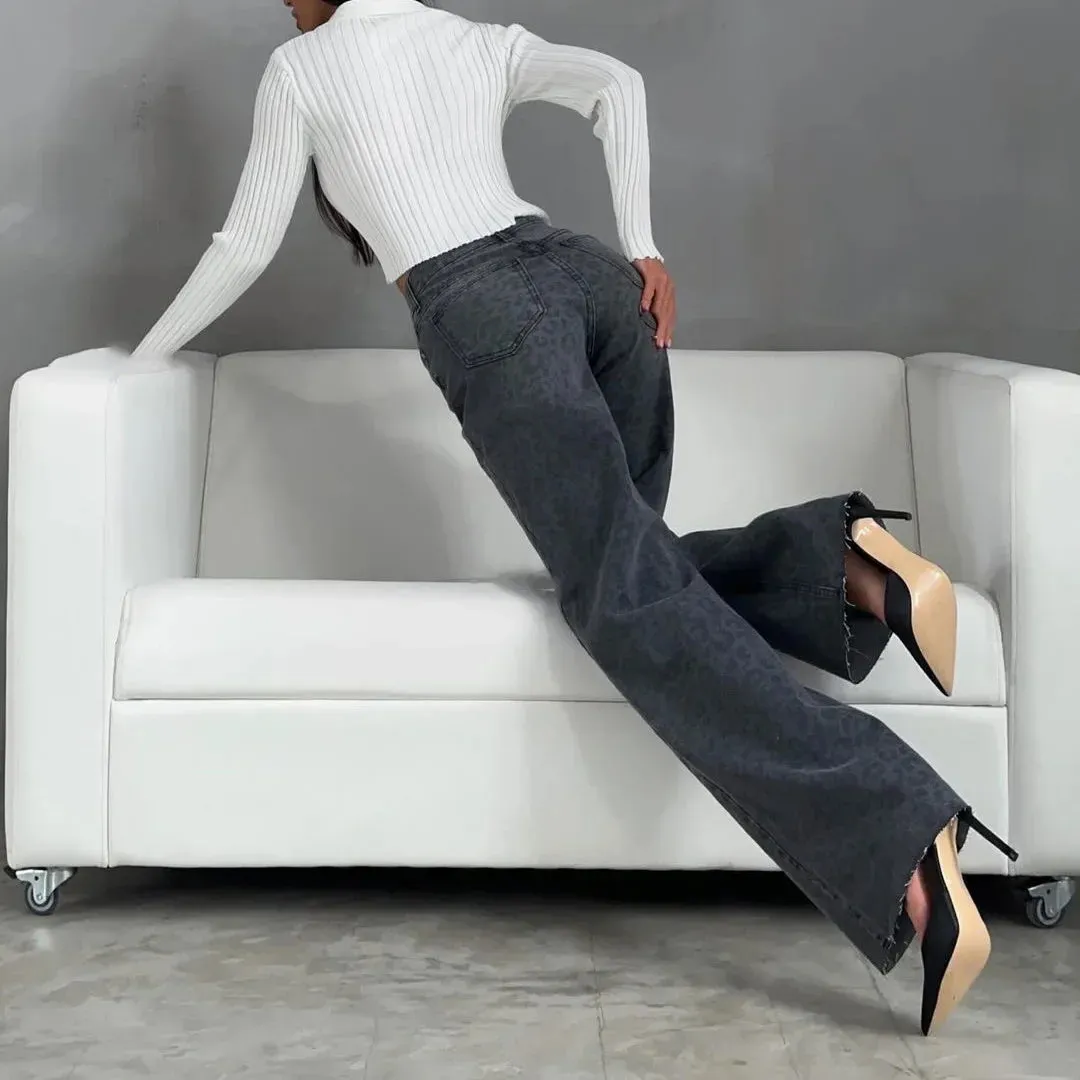 Amanda Leopard Straight Jeans