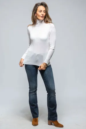 Celia Ribbed T.Neck Top In White