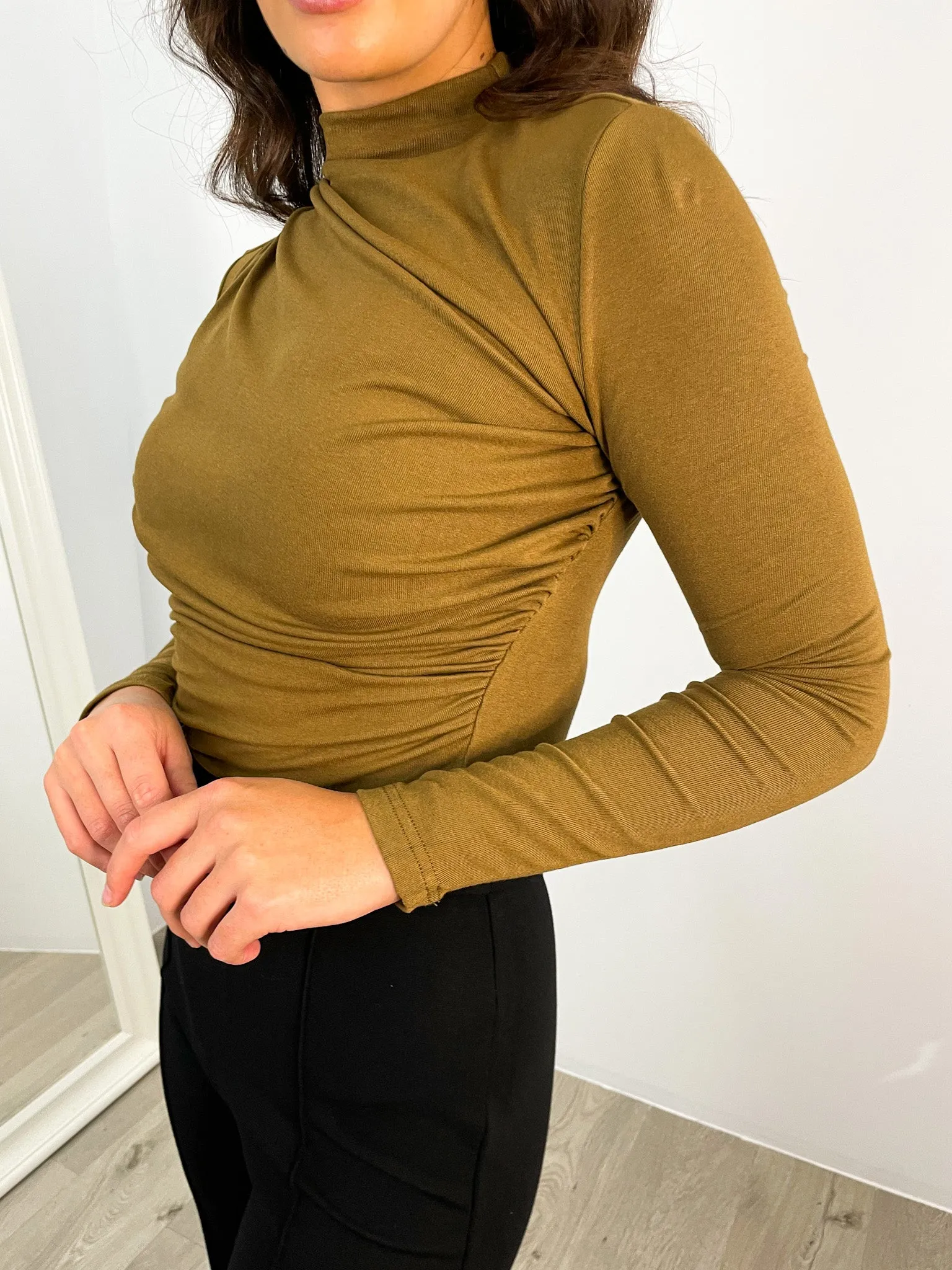COLEMAN TOP - OLIVE