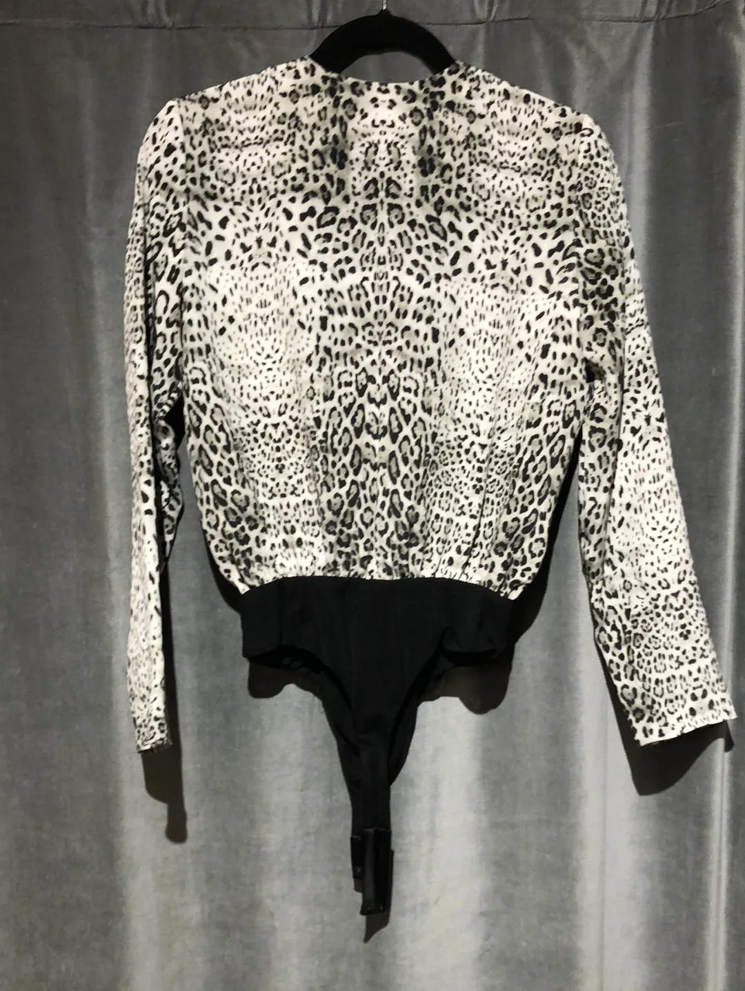 Cushnie Grey and Black Long Sleeve Cheetah Print Body Suit