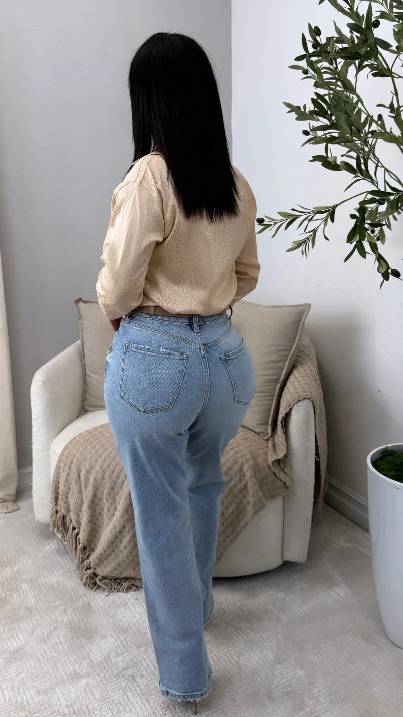 DARCY BEIGE BLOUSE