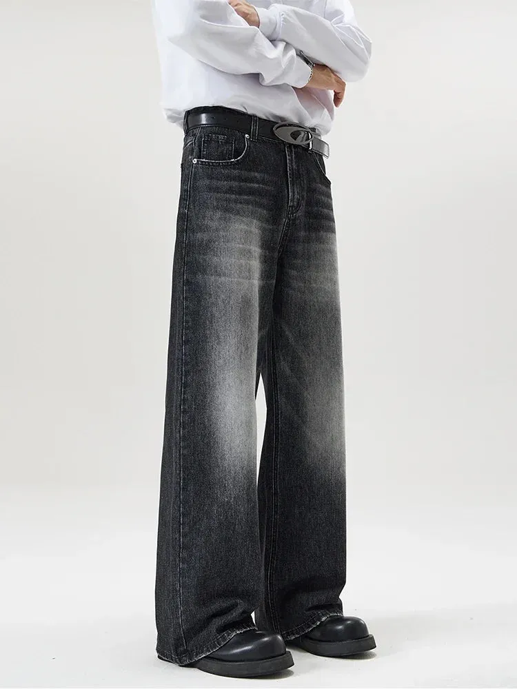 Darin Distressed Jeans