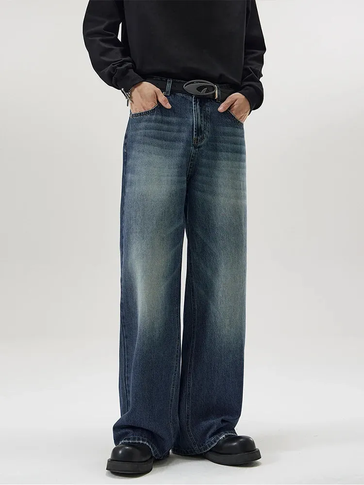 Darin Distressed Jeans