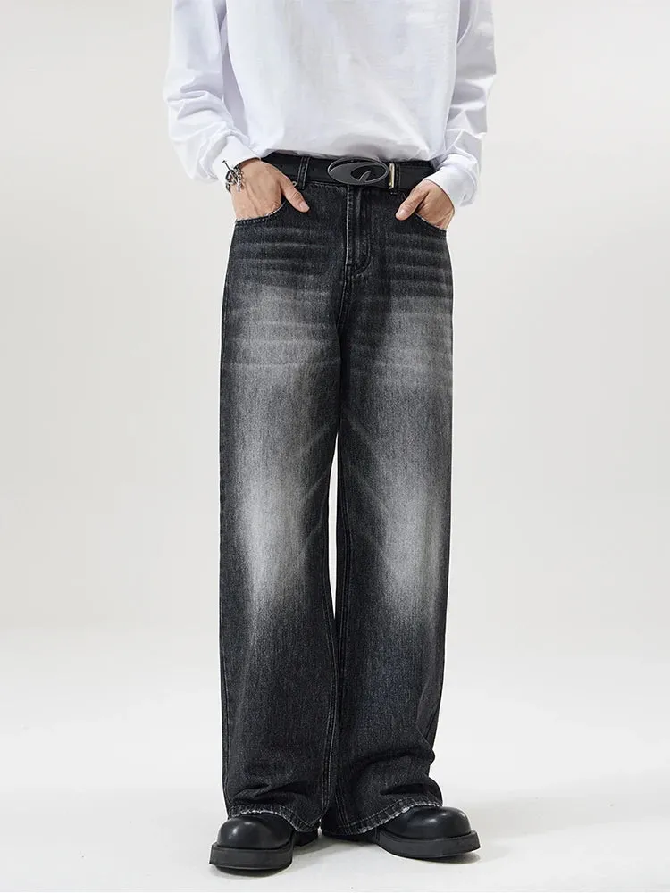 Darin Distressed Jeans