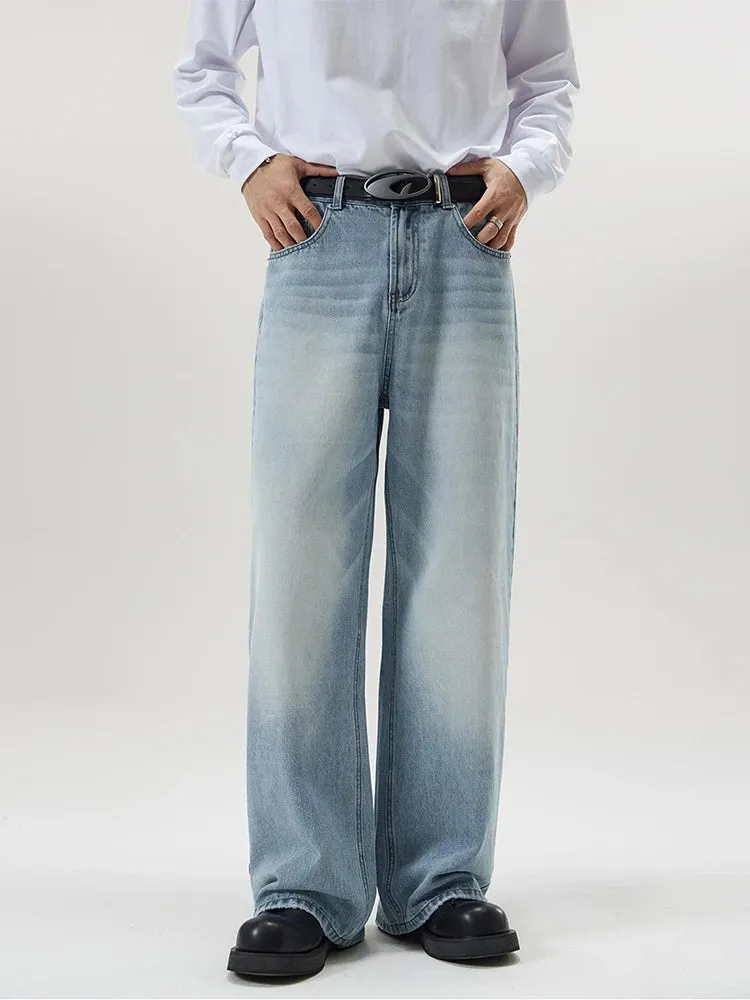 Darin Distressed Jeans