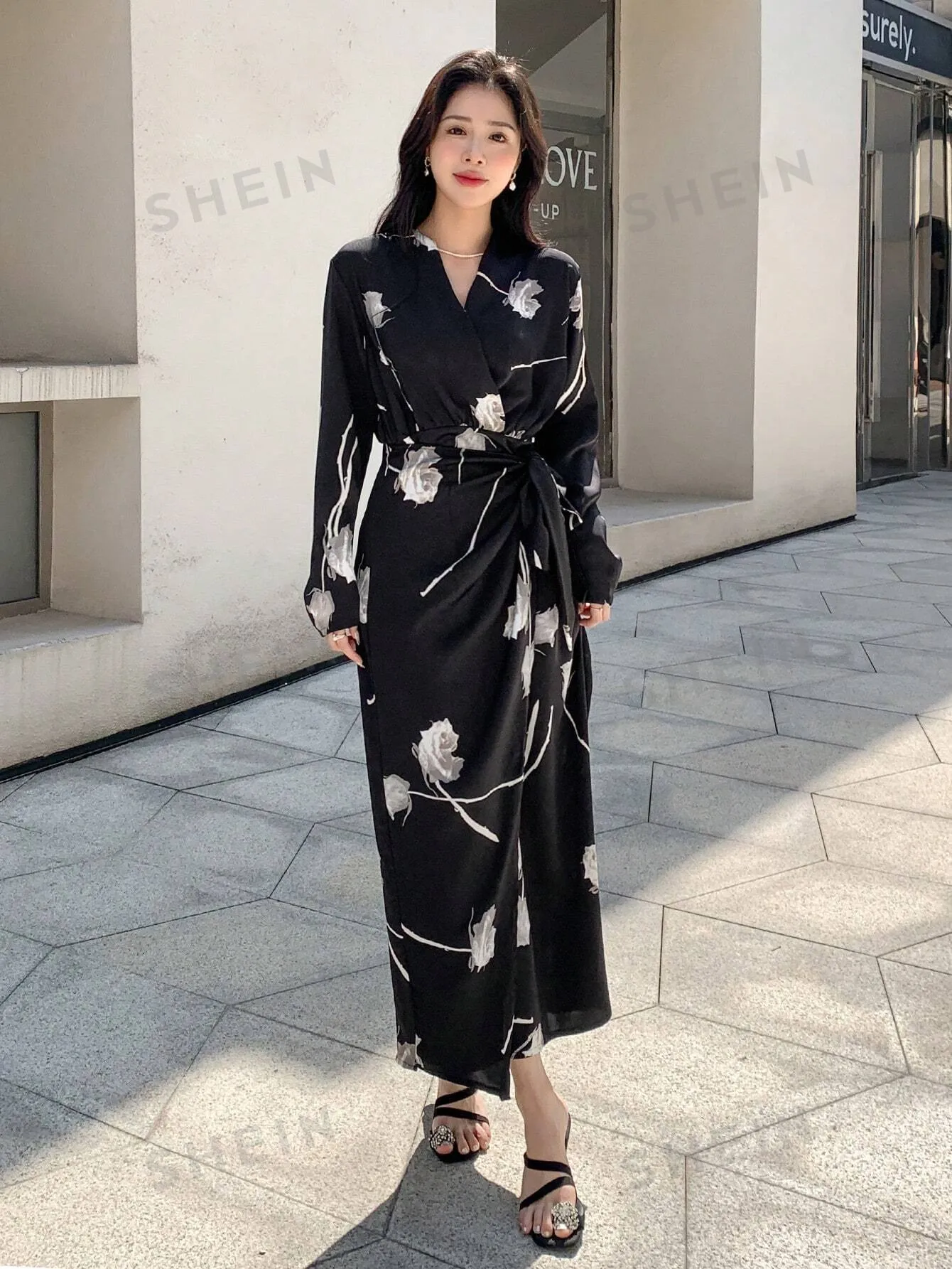 DAZY Floral Print Knot Side Wrap Dress