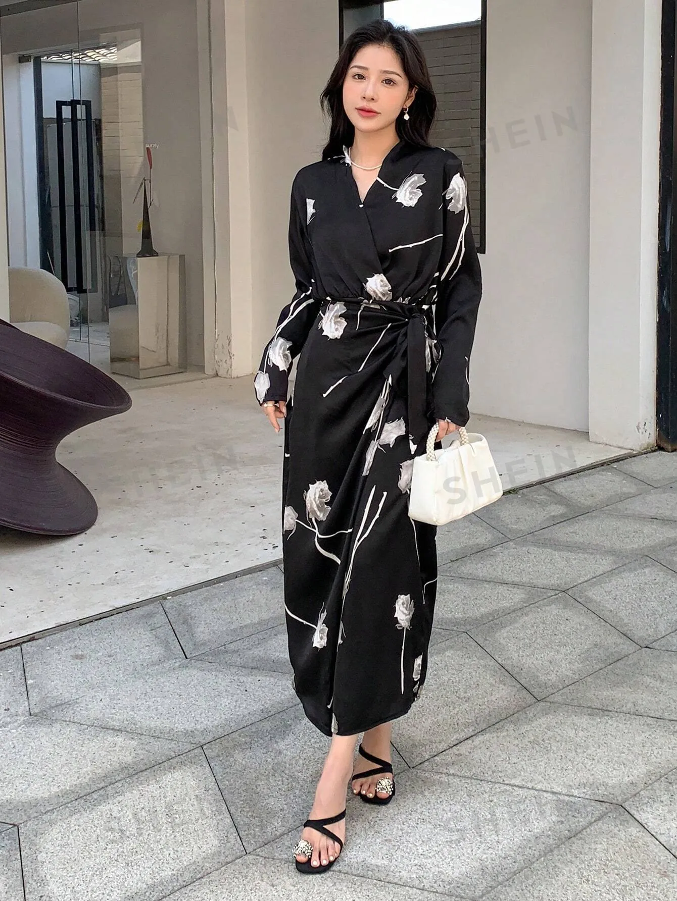 DAZY Floral Print Knot Side Wrap Dress