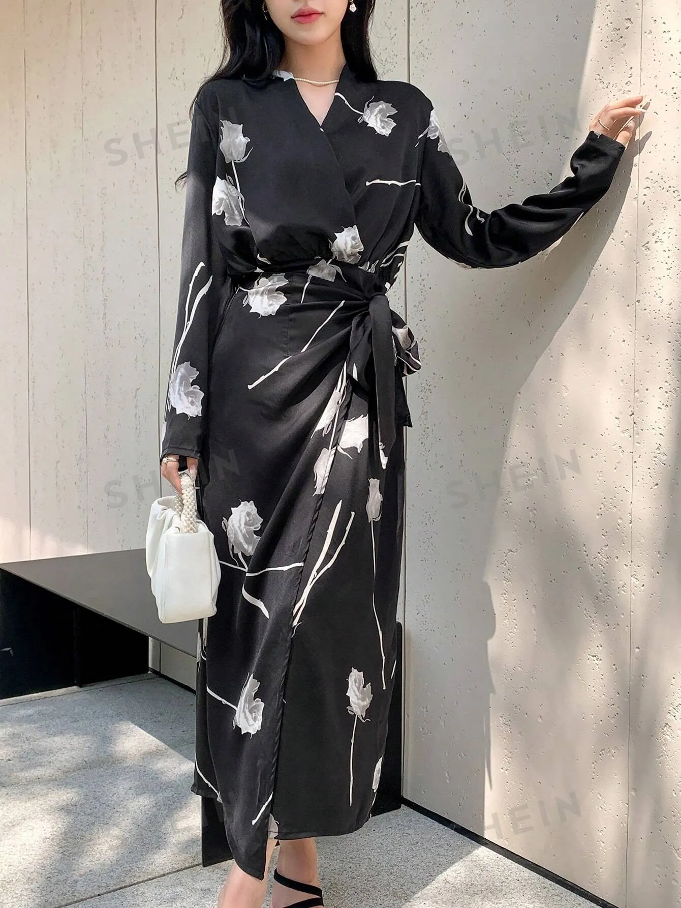 DAZY Floral Print Knot Side Wrap Dress