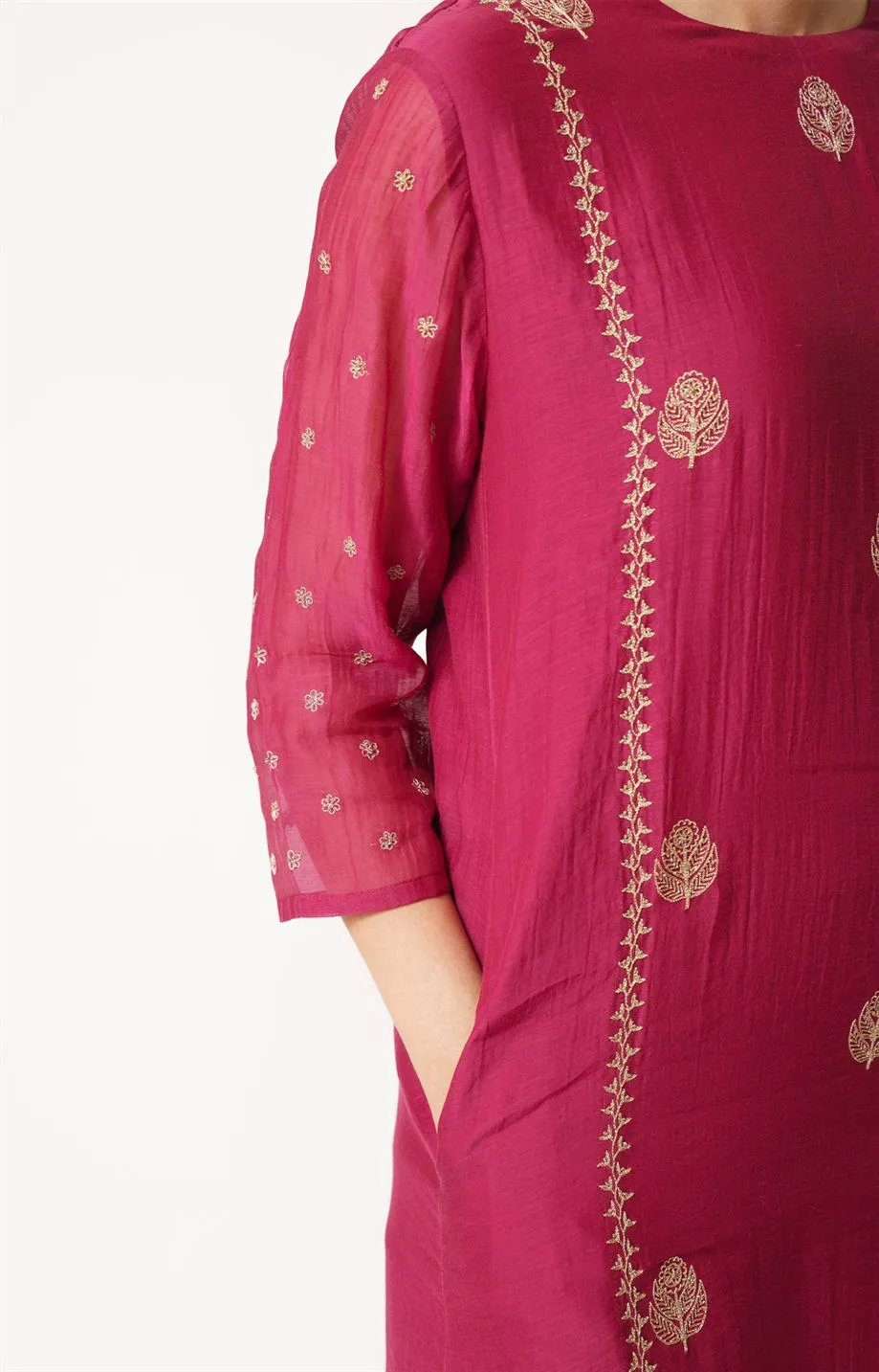 DOT   I   The-Short-Yoke-Kaftan