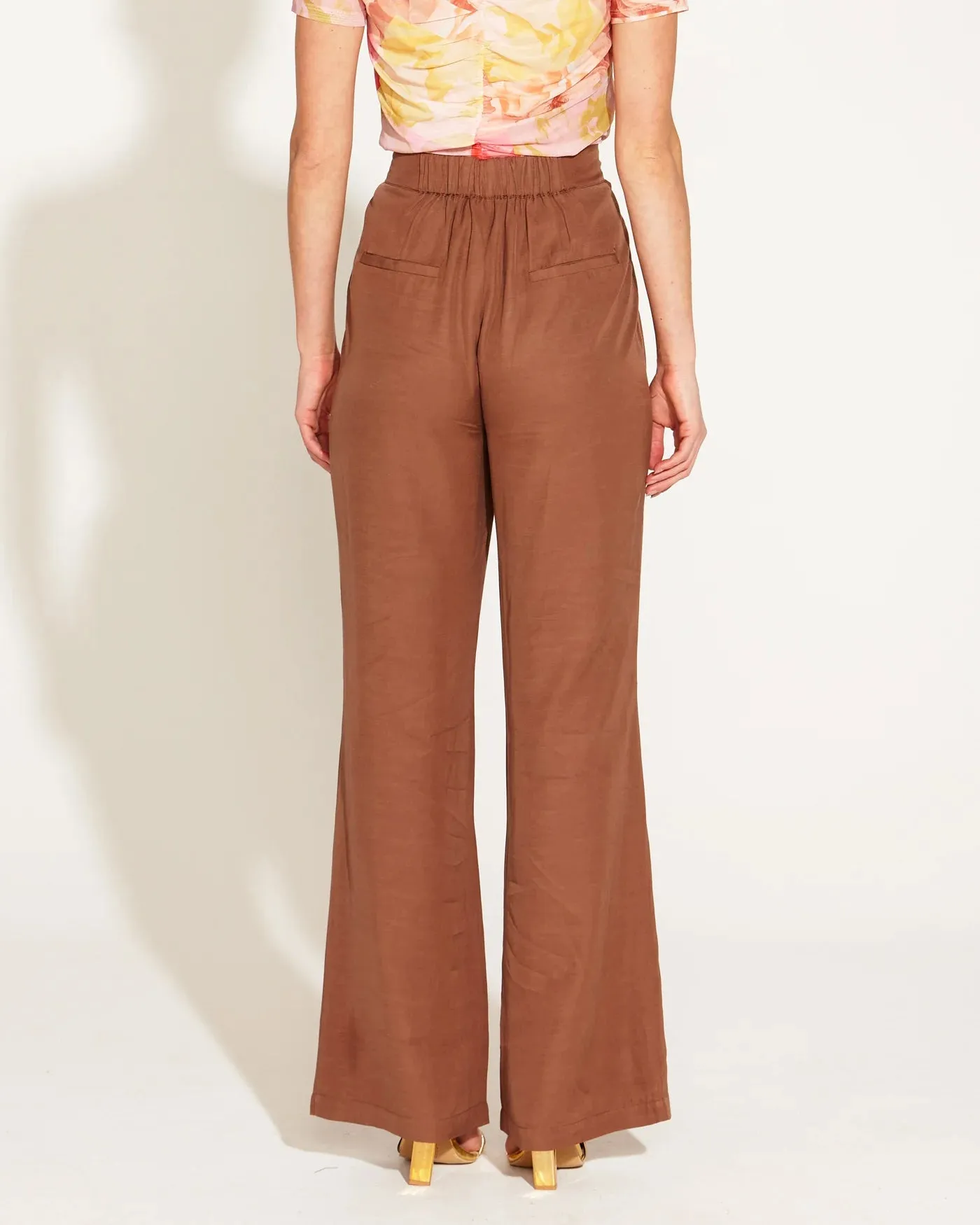 Fate & Becker - One And Only High Waisted Pant - Mocha