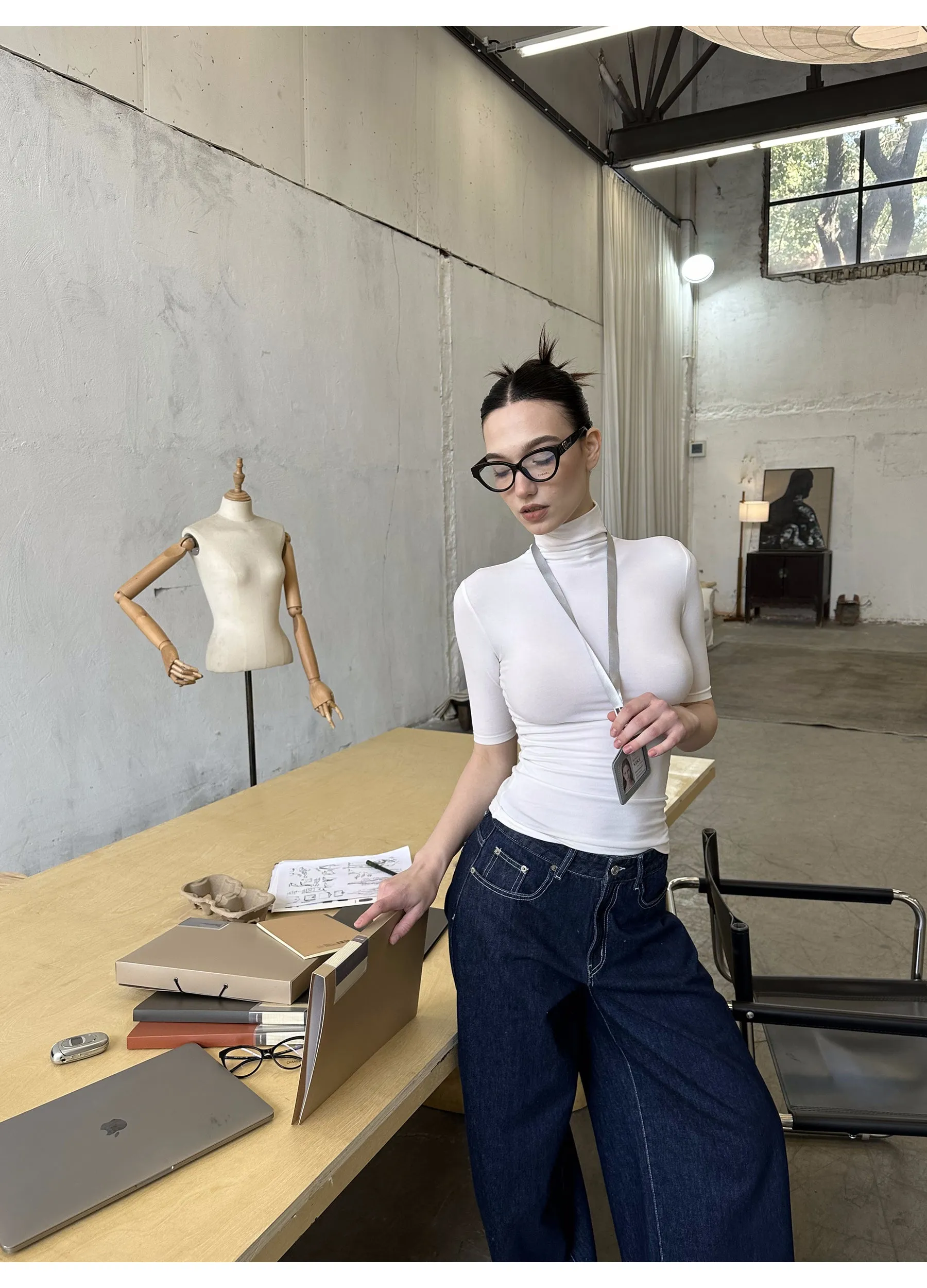 High-Neck Sculpt Fit Tee