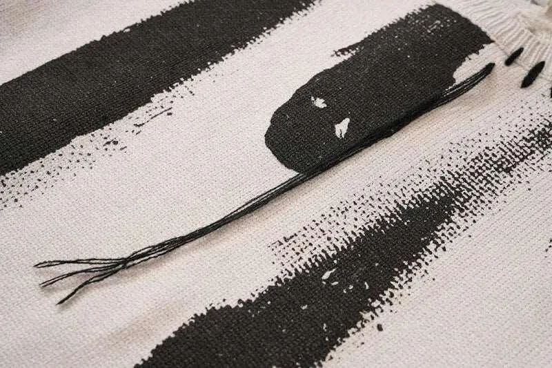 Hole Ghost Graphic Streetwear