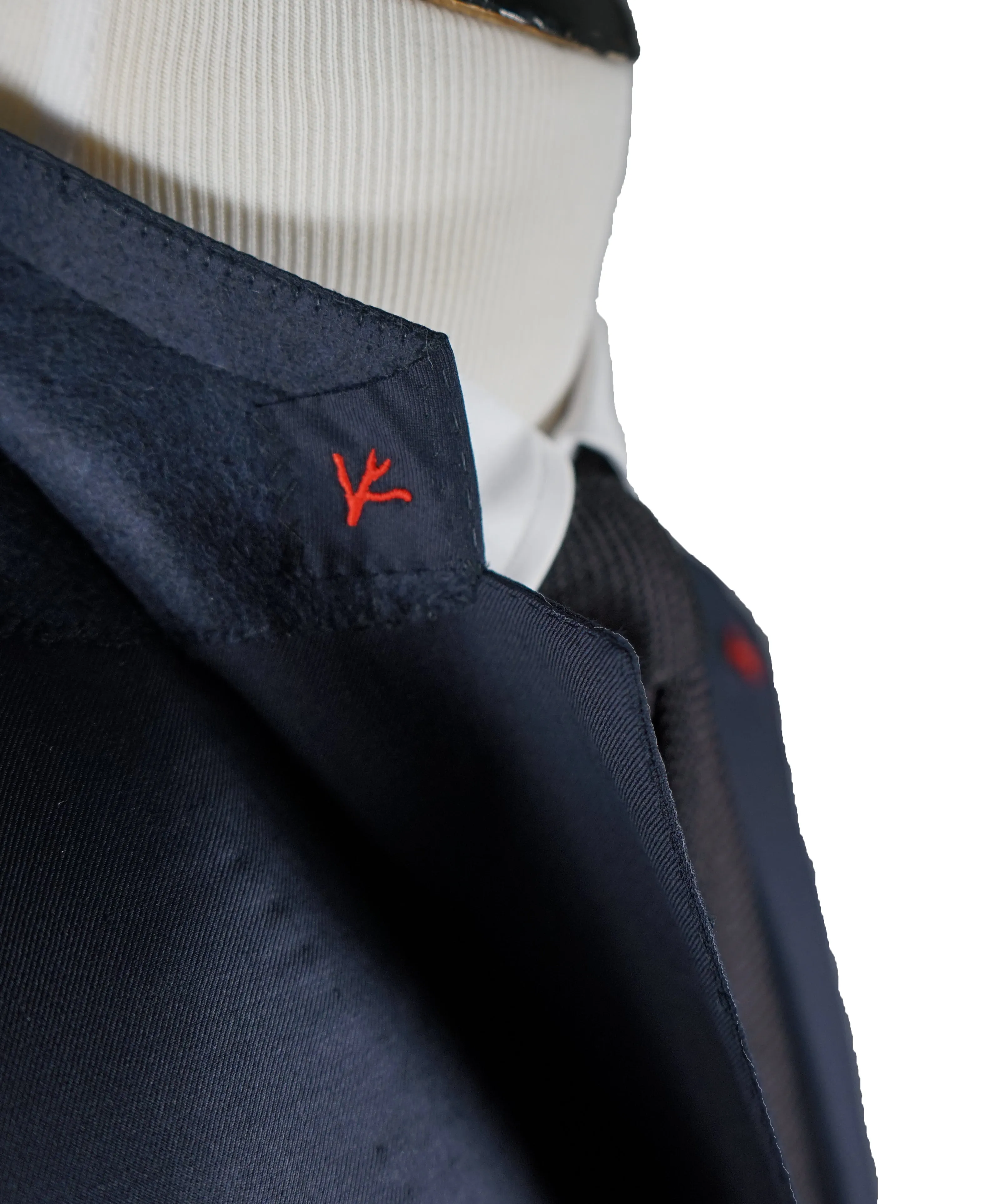 ISAIA - Solid Navy Suit With Logo Detailing & Pin - 50L