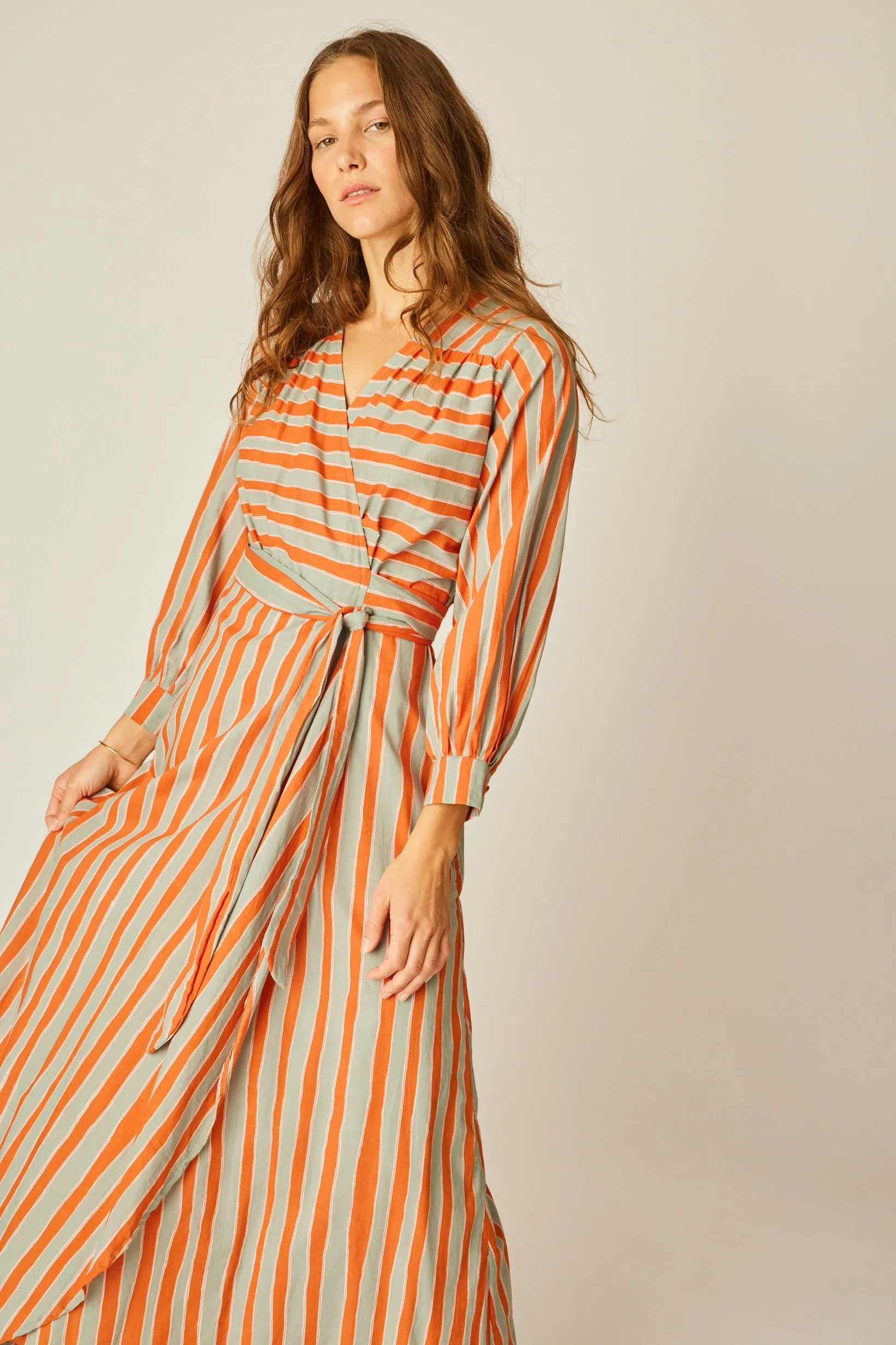 KATE LONG SLEEVE MAXI