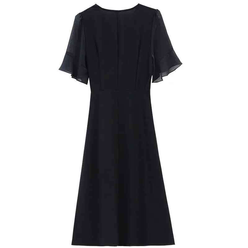 Knee-length Chiffon Summer Frock Perfect for Warm Days