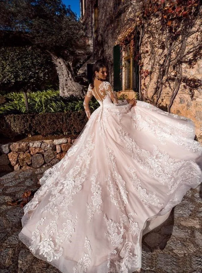 Lace Sweetheart Illusion Wedding Dress