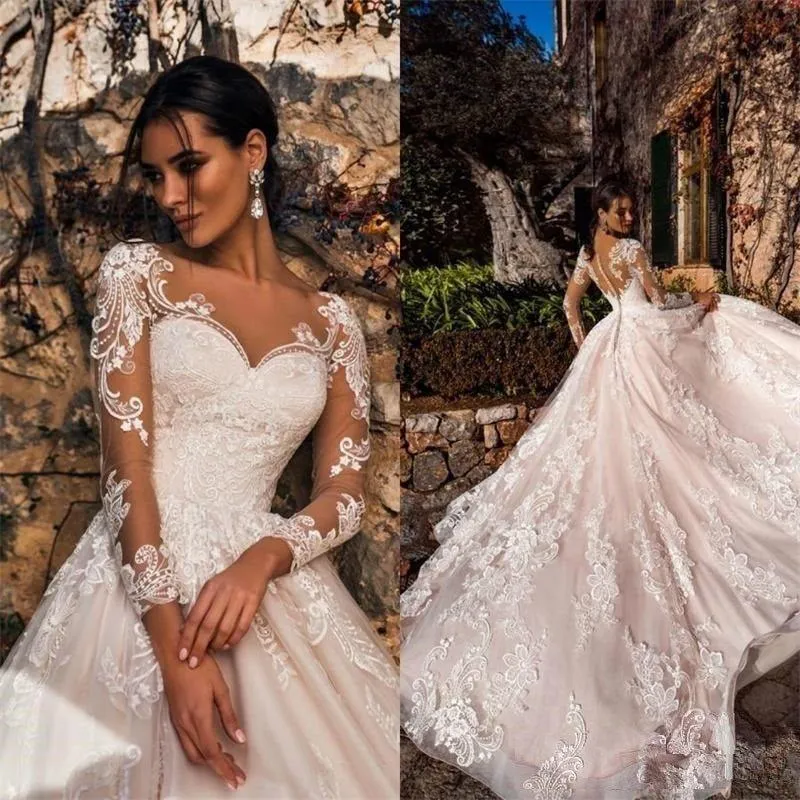 Lace Sweetheart Illusion Wedding Dress
