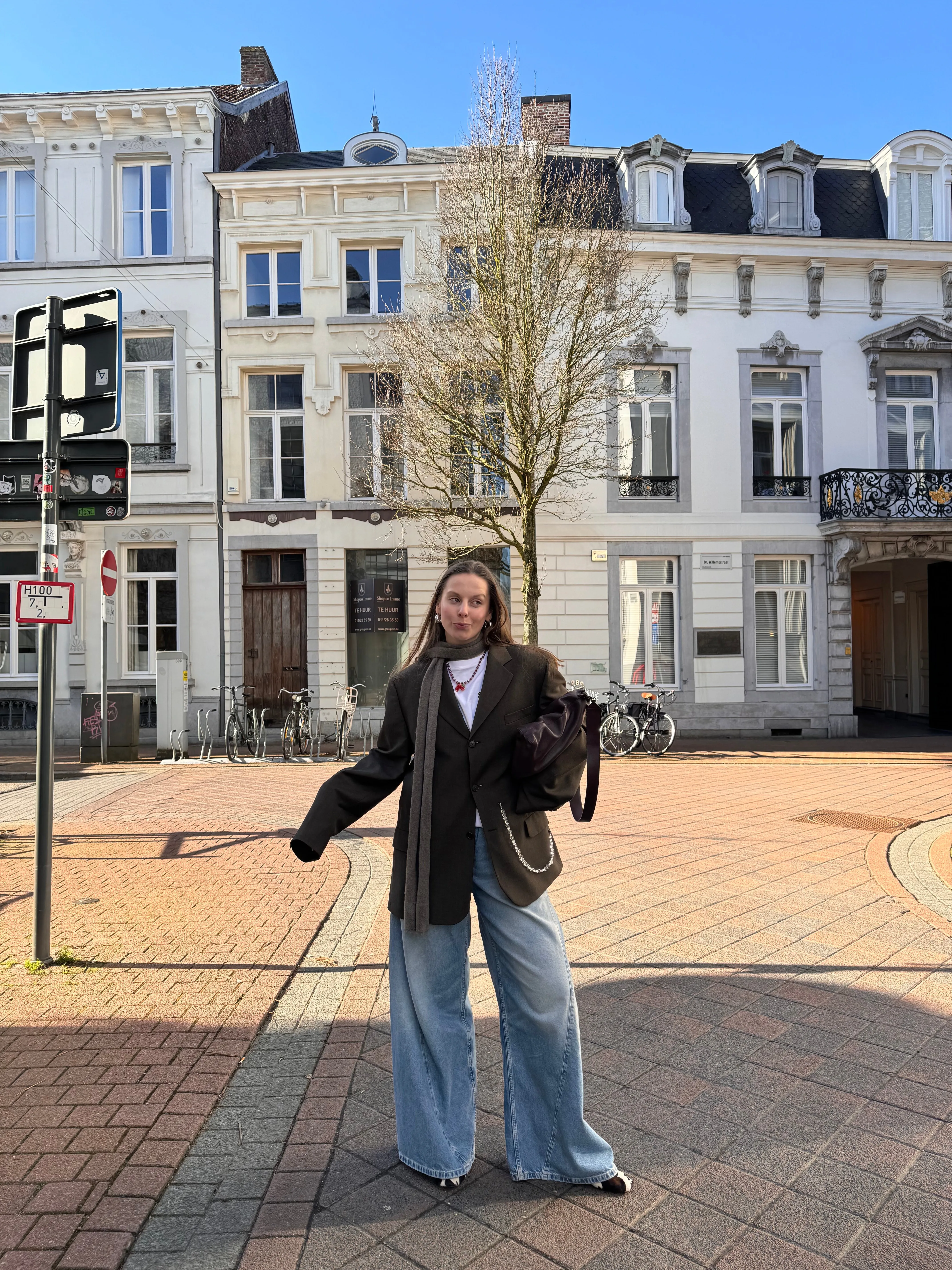 “LE COLIER ASYMETRIQUE,, upcycled blazer