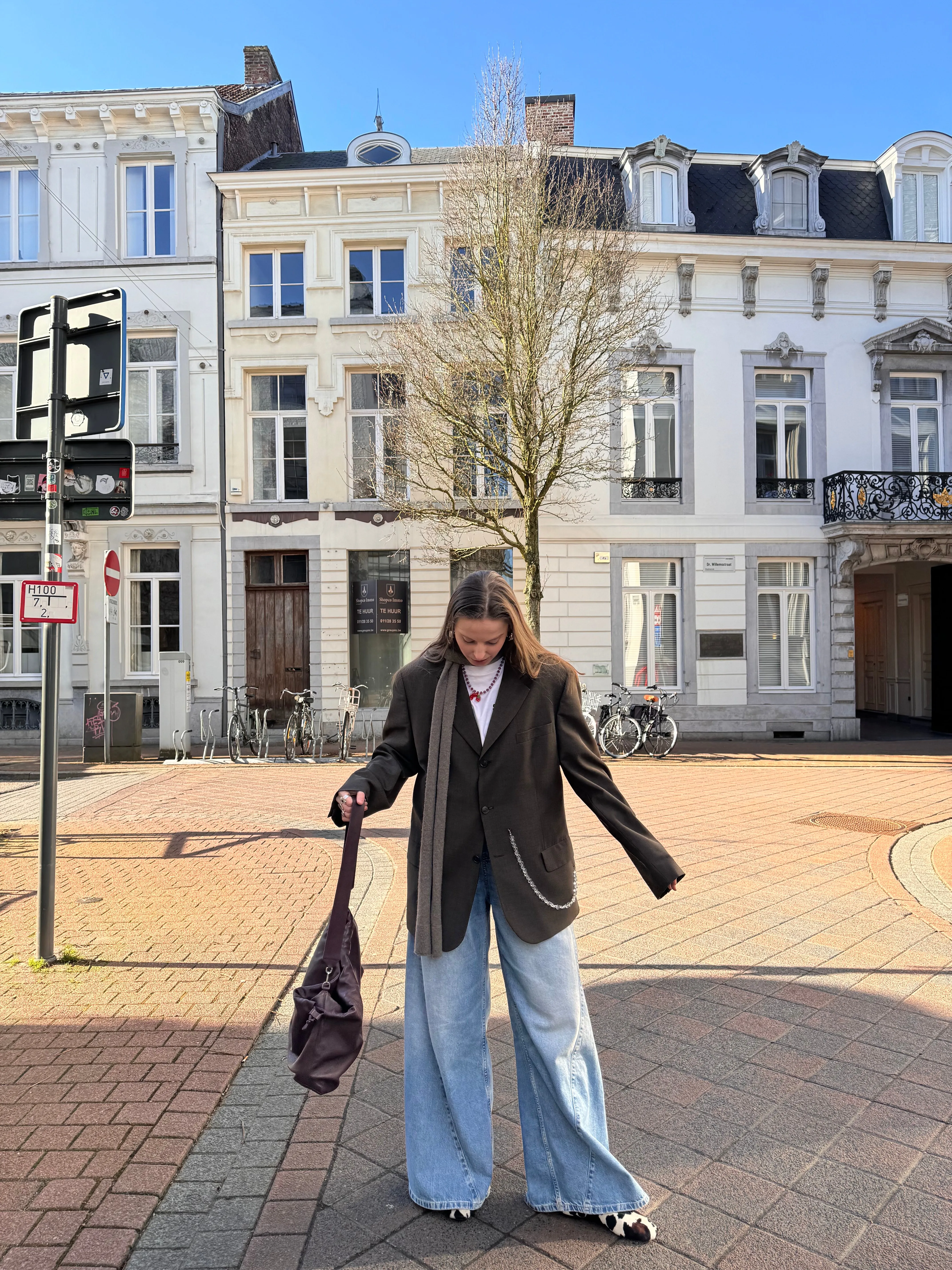 “LE COLIER ASYMETRIQUE,, upcycled blazer