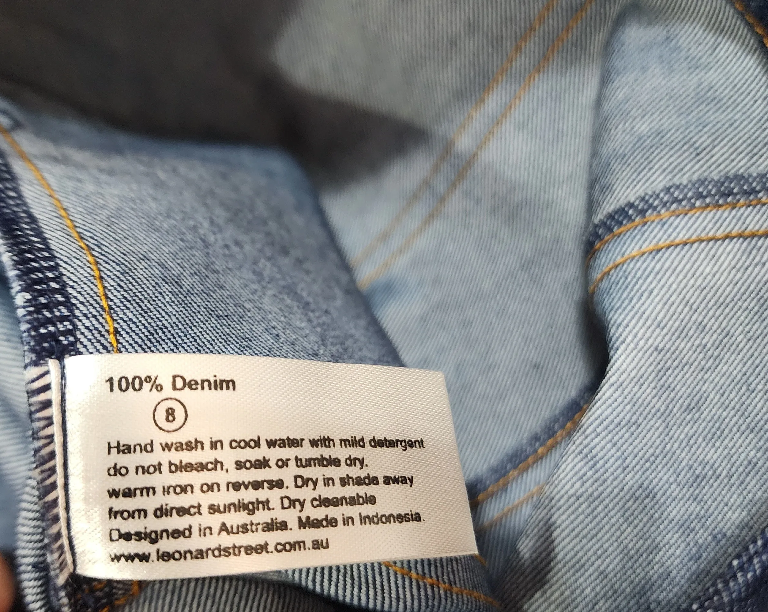 Leonard St dark denim shorts size 8