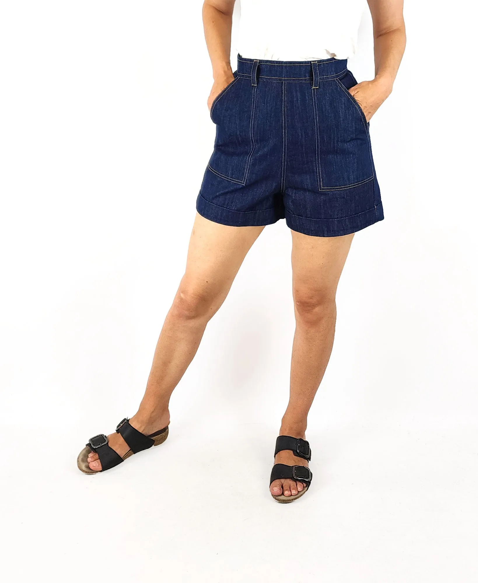 Leonard St dark denim shorts size 8