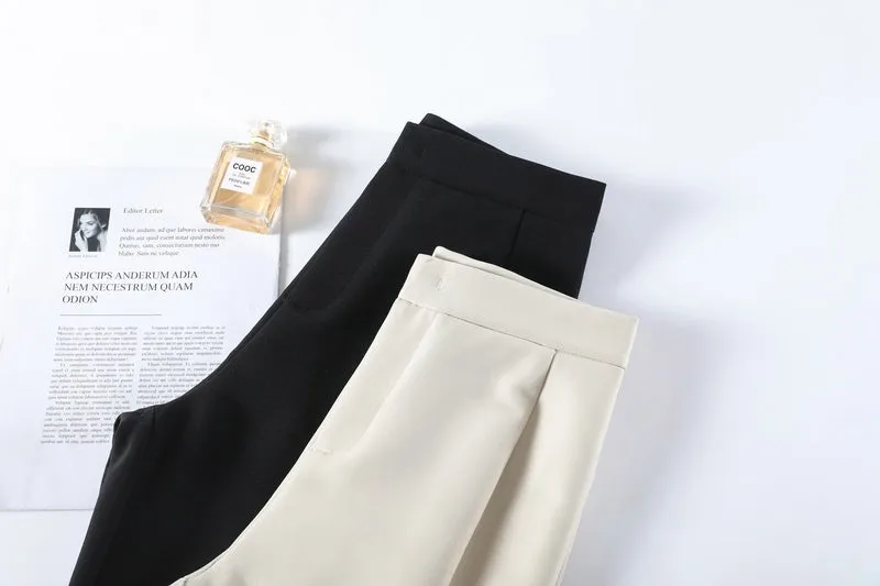 Lightweight Comfortable Flared Leg Pants Perfect for Casual Days