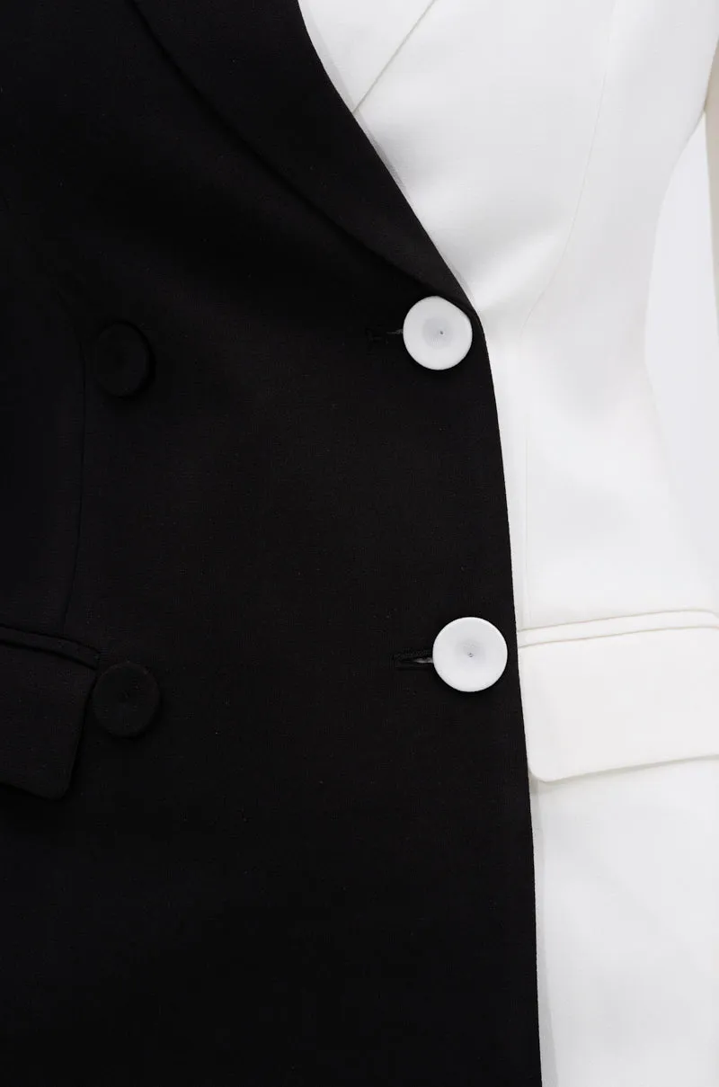 LIKE A GLOVE DOUBLE BREASTED BLAZER