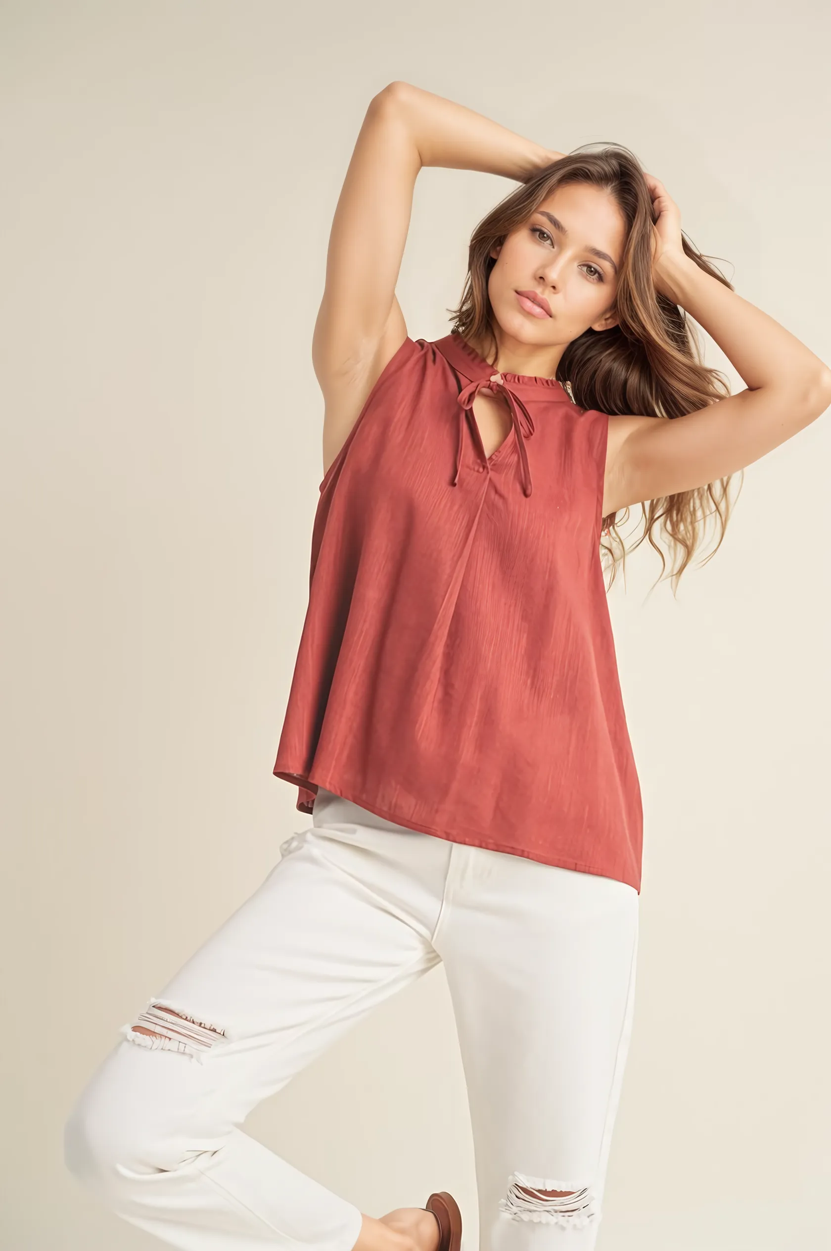 LINEN HIGH NECK TANK IN BURL WOOD