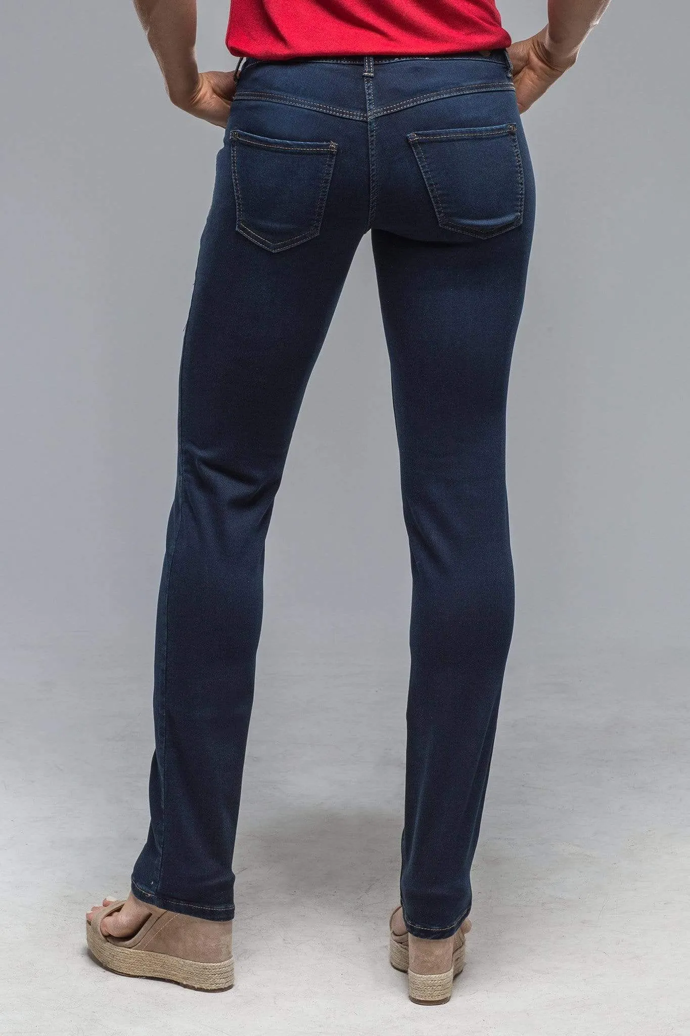 MAC Dream Straight in Dark Wash