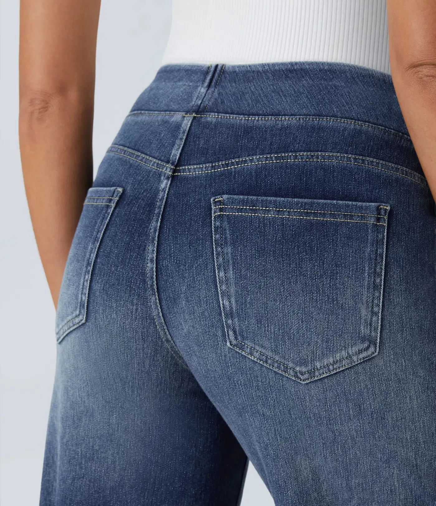 Martina | High-Waisted Stretch Pants