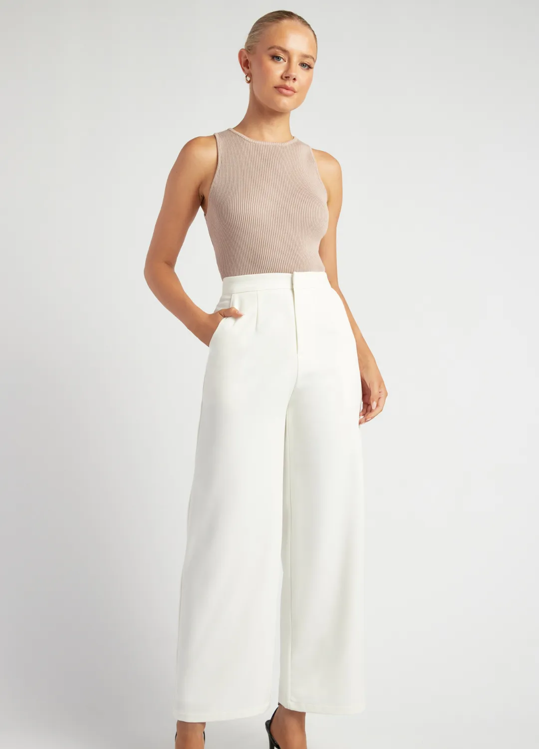 Mia Straight Leg Pant (White)