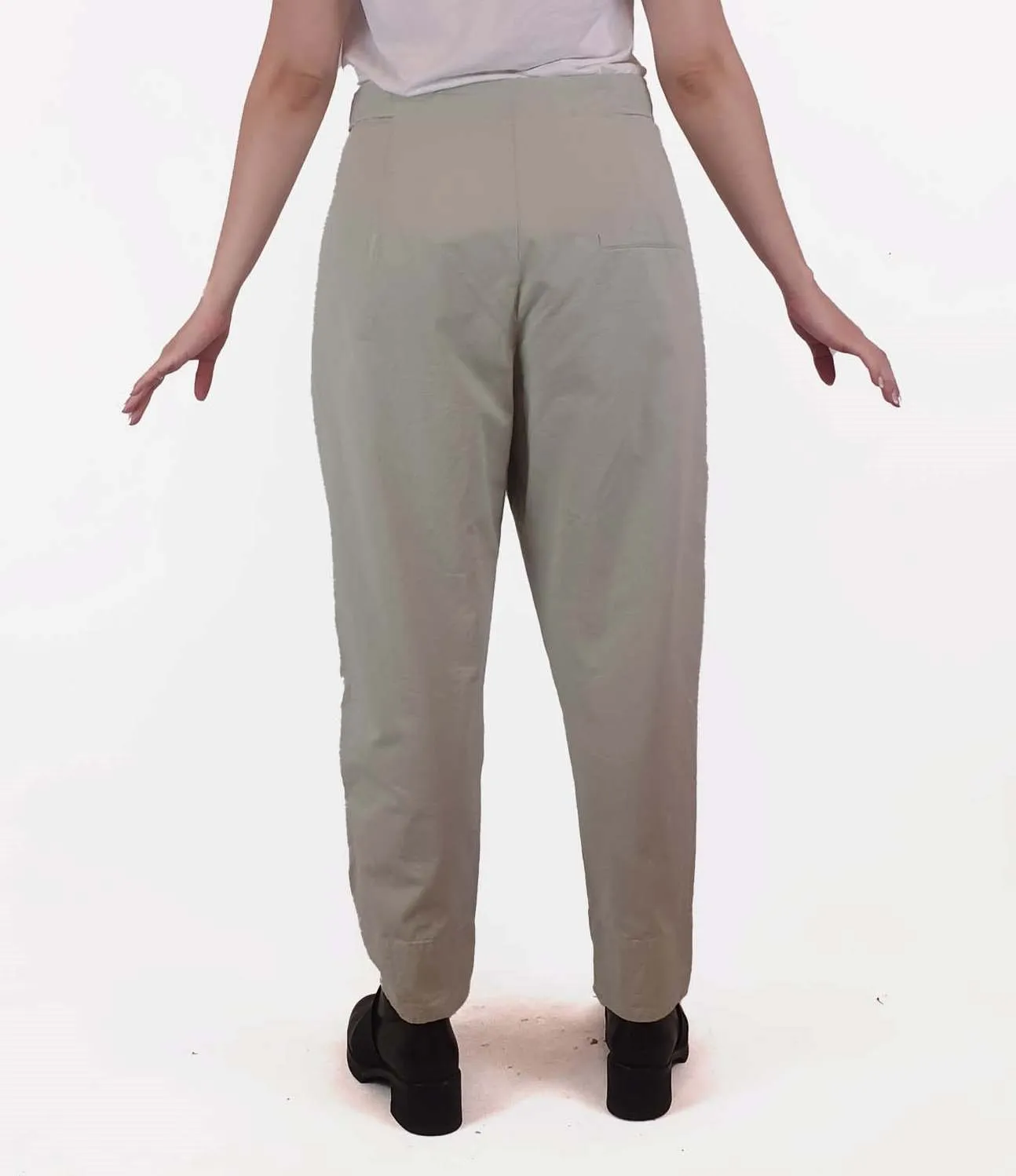 Morrison green straight leg pants size 2