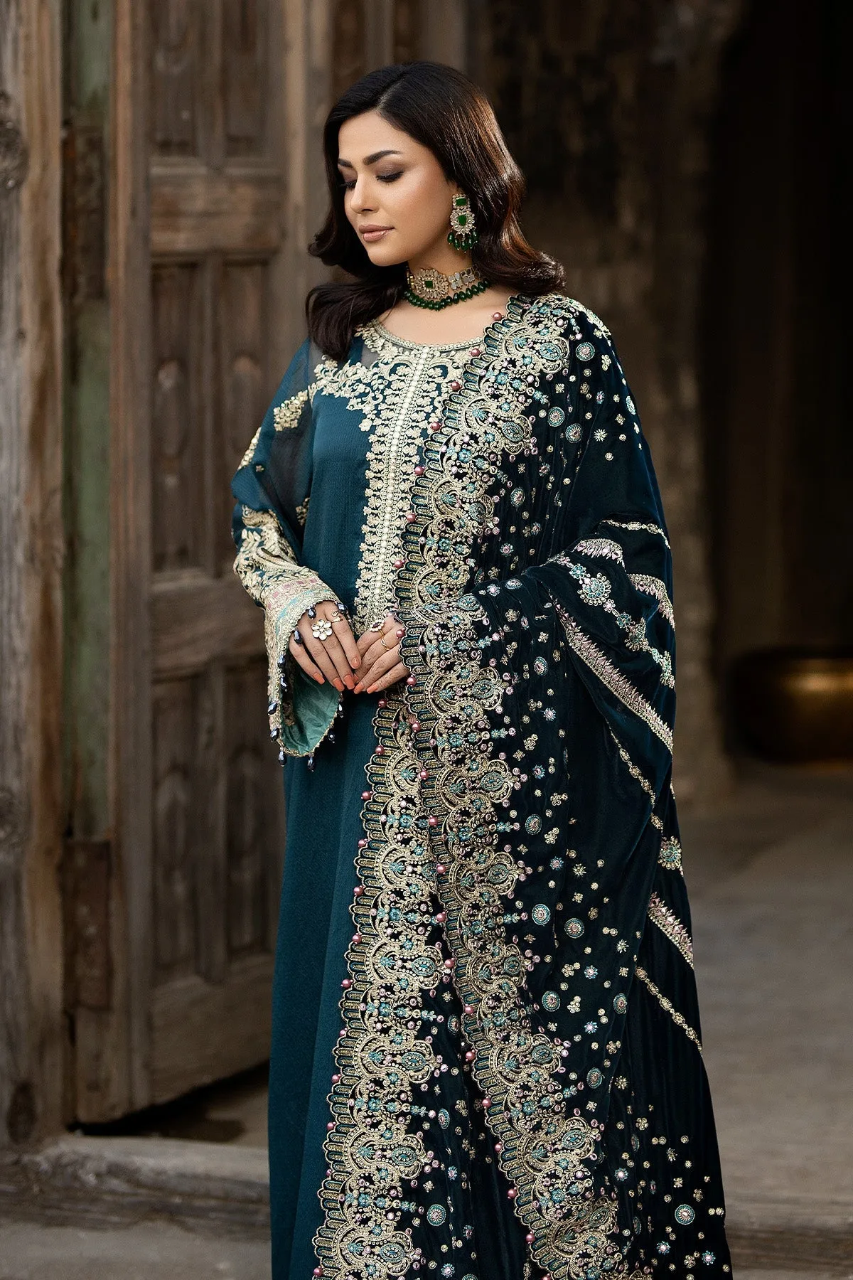 Navy Blue Embroidered Pakistani Wedding Dress Kameez Trousers Shawl