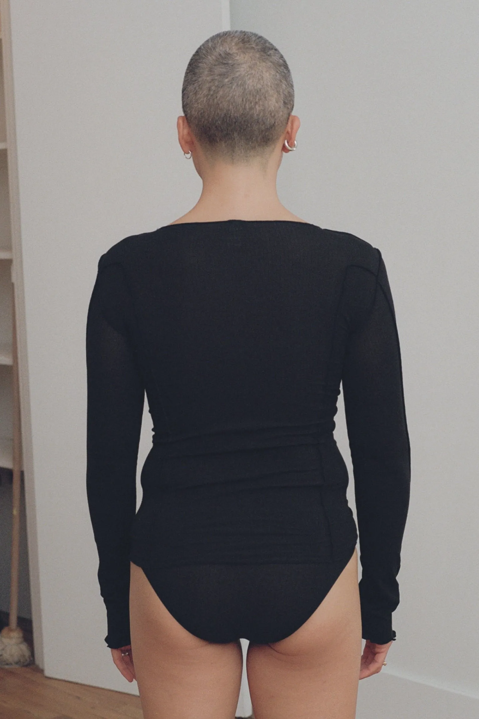 Omato Long Sleeve Tee, Black