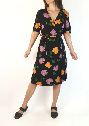 Princess Highway colourful hydrangea print wrap dress size 8