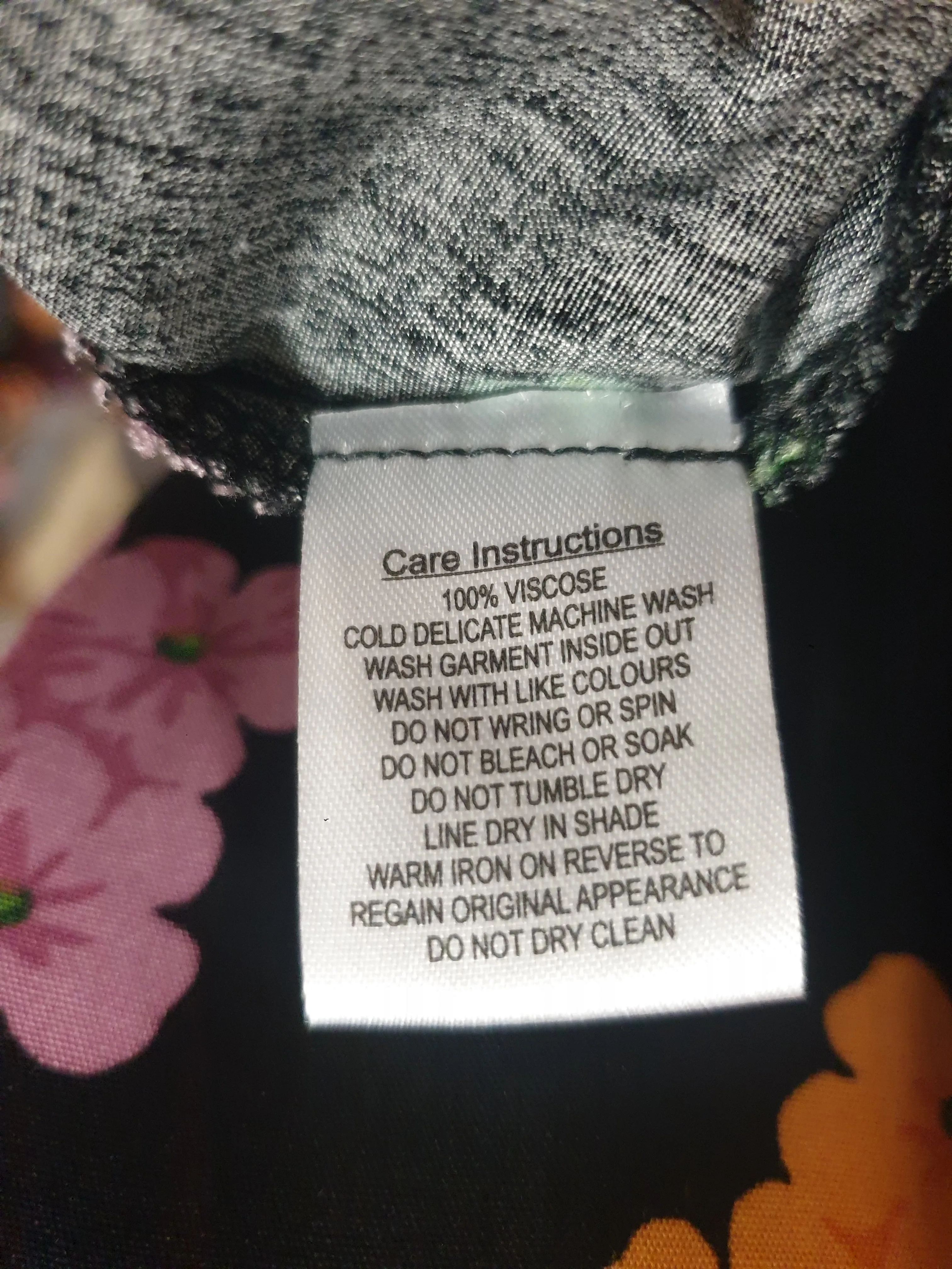 Princess Highway colourful hydrangea print wrap dress size 8