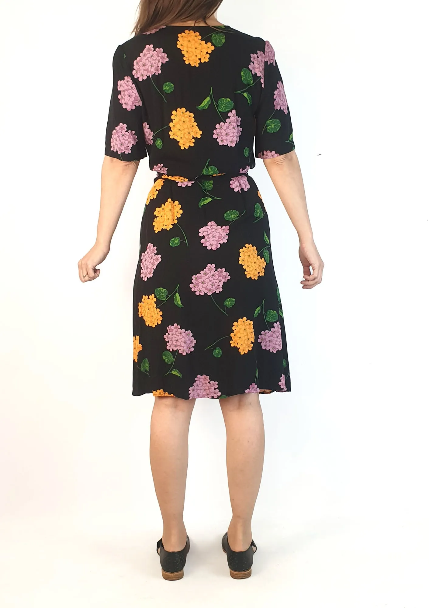 Princess Highway colourful hydrangea print wrap dress size 8