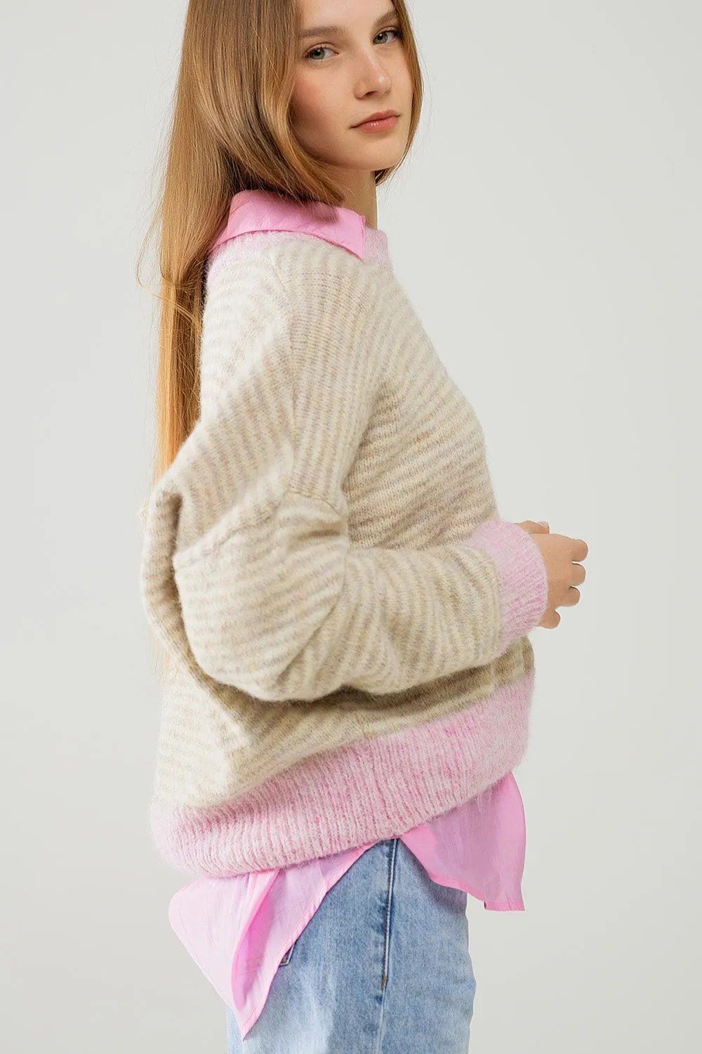 Relaxed Stripey Sweater in Beige With Pink Details