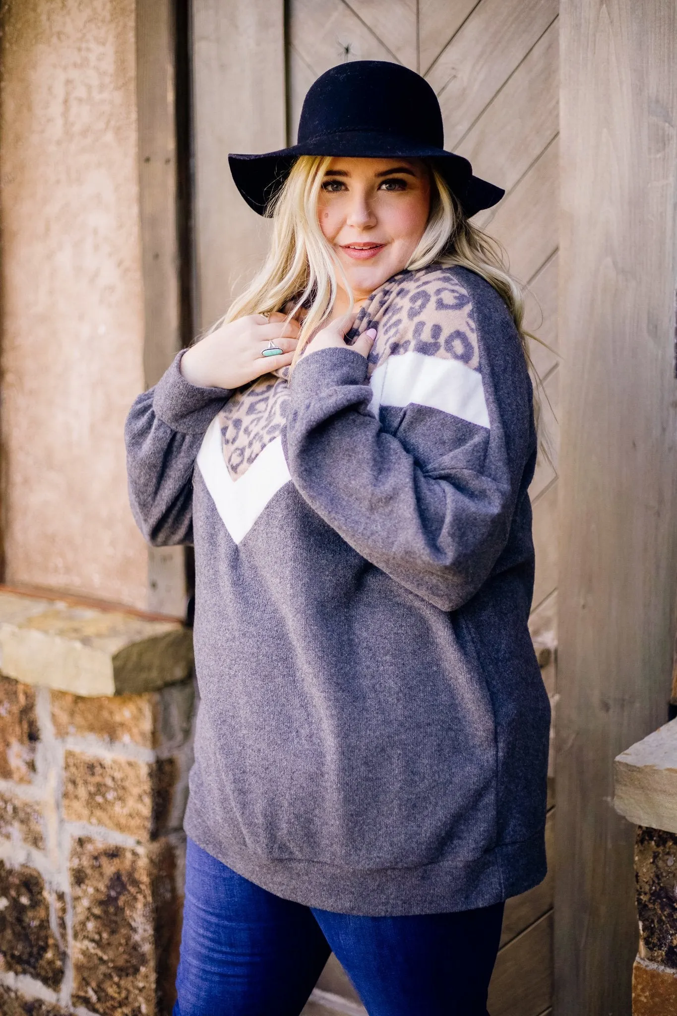 She's All That Pullover