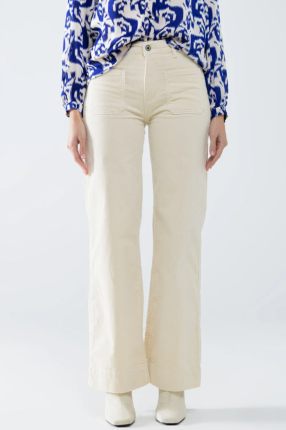 Straight Leg Corduroy Jeans in Ecru with pockets