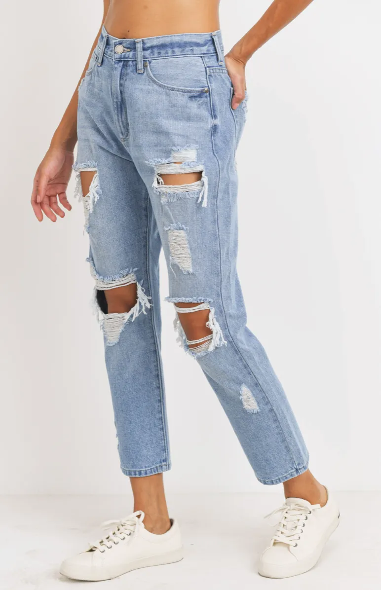 Super Destroyed Girlfriend Jeans
