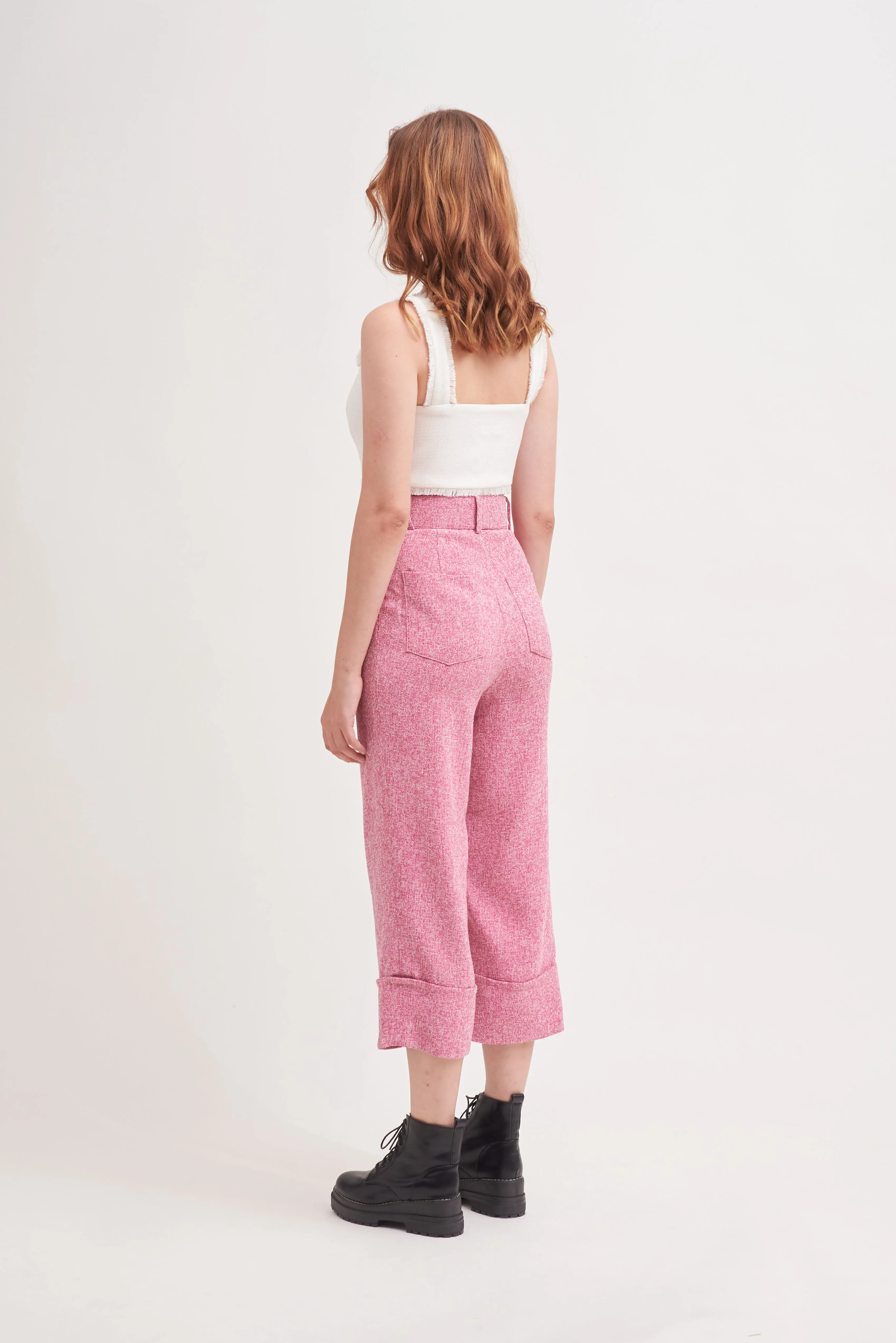 THINK OUTSIDE THE BOX | High Waisted Culottes In Pink Tweed With Belt
